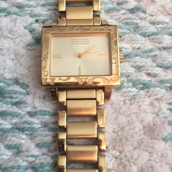 Coach Watch - Picture 2 of 6